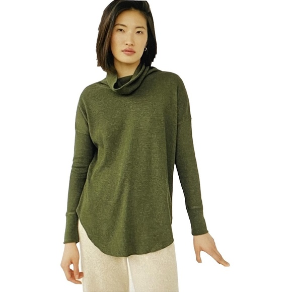 ARITZIA The Group BABTON Thermal Waffle Knit Cowl Neck Fatigue Green Top S - Picture 2 of 16